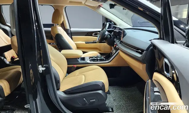 Kia Carnival 2022 2.2 автомат (гидро), миниатюра 10 Kia Carnival 2022 2.2 автомат (гидро), миниатюра 10