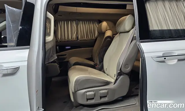 Kia Carnival 2023 3.5 автомат (гидро), миниатюра 12