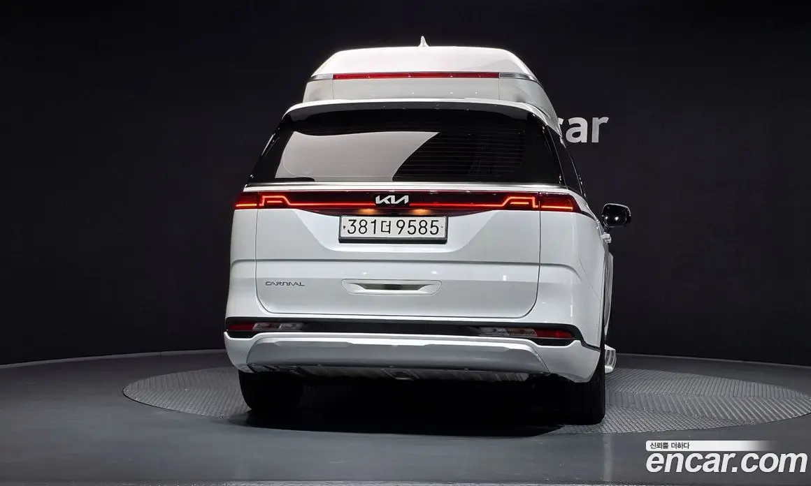 Kia Carnival 2023 3.5 автомат (гидро), фото 4 Kia Carnival 2023 3.5 автомат (гидро), фото 4