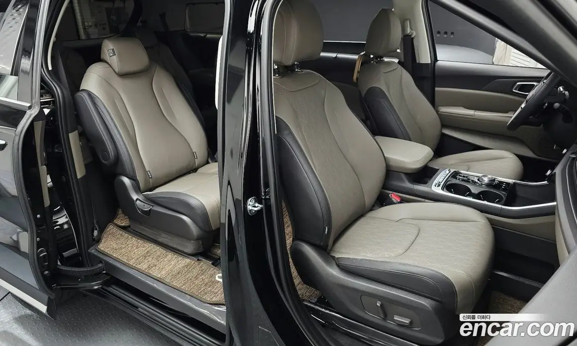 Kia Carnival 2026 1.6 автомат (гидро), фото 12