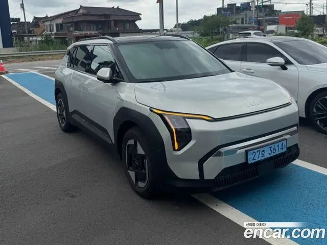 Kia EV3 2026 автомат (гидро), миниатюра 2 Kia EV3 2026 автомат (гидро), миниатюра 2