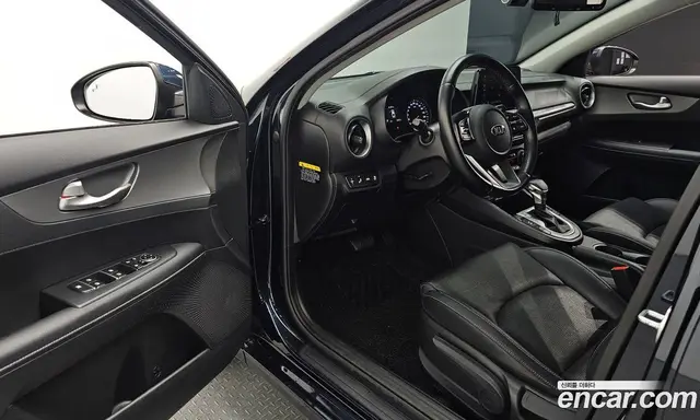 Kia K3 2018 1.6 автомат (гидро), миниатюра 11 Kia K3 2018 1.6 автомат (гидро), миниатюра 11