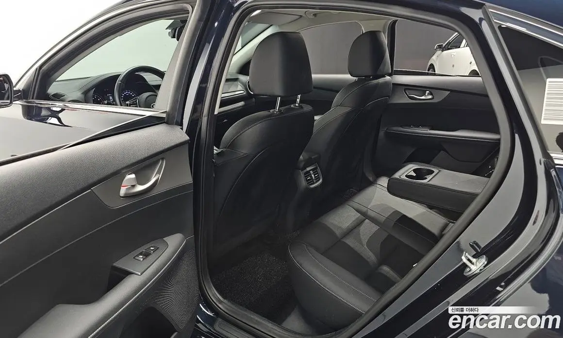 Kia K3 2018 1.6 автомат (гидро), фото 12 Kia K3 2018 1.6 автомат (гидро), фото 12