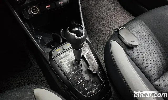 Kia Morning 2024 1.0 автомат (гидро), миниатюра 9