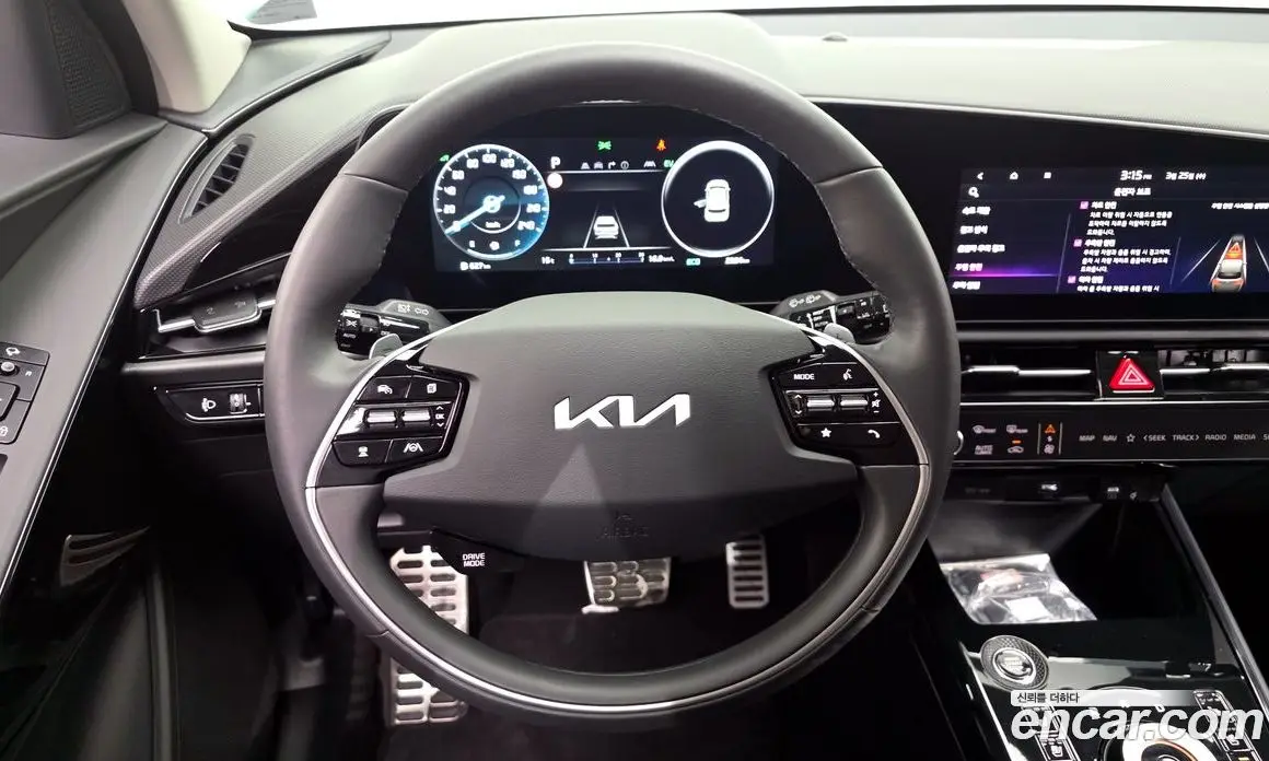 Kia Niro 2025 1.6 автомат (гидро), фото 13 Kia Niro 2025 1.6 автомат (гидро), фото 13