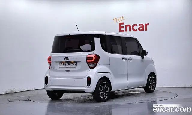 Kia Ray 2019 1.0 автомат (гидро), миниатюра 2