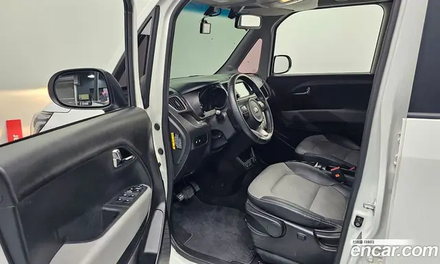 Kia Ray 2019 1.0 автомат (гидро), миниатюра 10