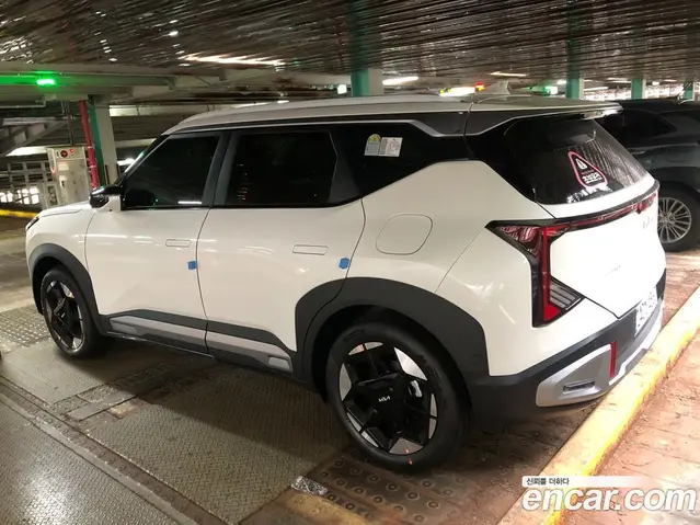 Kia Seltos 2026 1.6 автомат (гидро), миниатюра 3