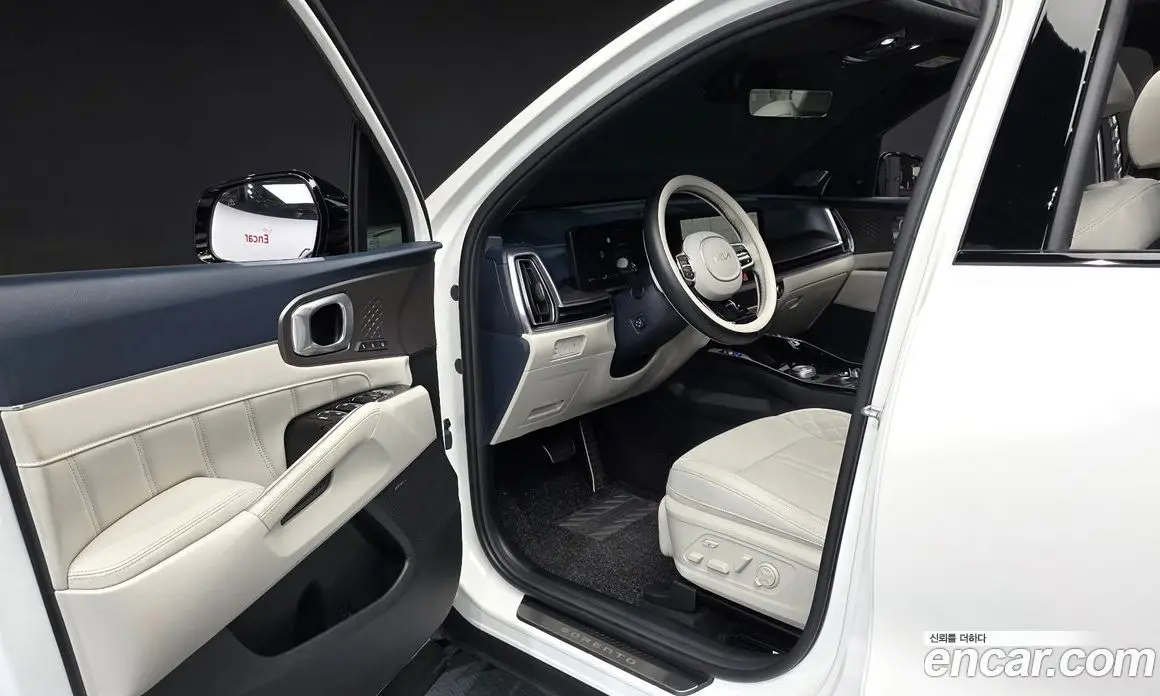 Kia Sorento 2024 1.6 автомат (гидро), фото 10 Kia Sorento 2024 1.6 автомат (гидро), фото 10