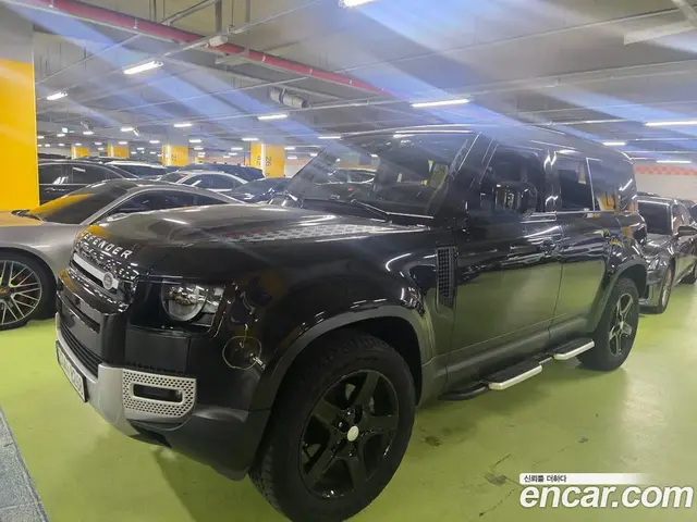 Land Rover Defender 2020 2.0 автомат (гидро), миниатюра 2