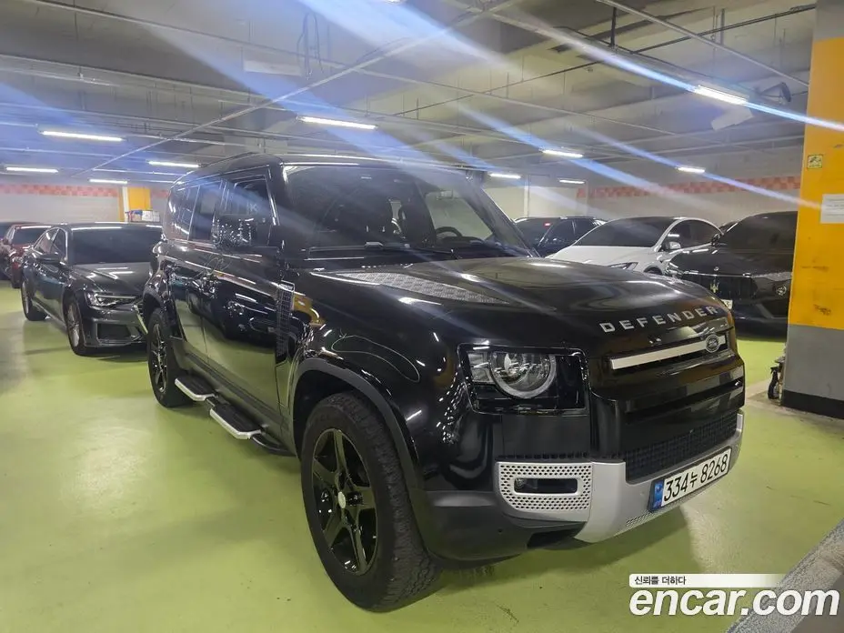 Land Rover Defender 2020 2.0 автомат (гидро), фото 3