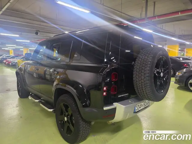 Land Rover Defender 2020 2.0 автомат (гидро), миниатюра 4