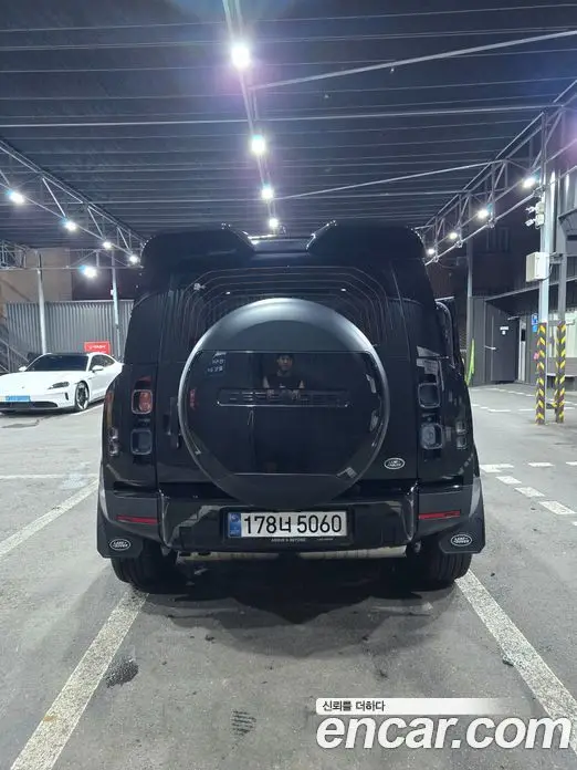 Land Rover Defender 2020 2.0 автомат (гидро), миниатюра 2