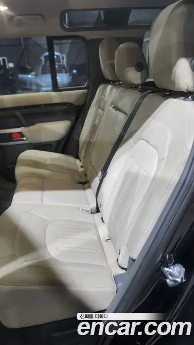 Land Rover Defender 2020 2.0 автомат (гидро), фото 18