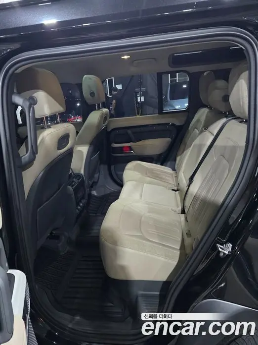 Land Rover Defender 2020 2.0 автомат (гидро), миниатюра 8