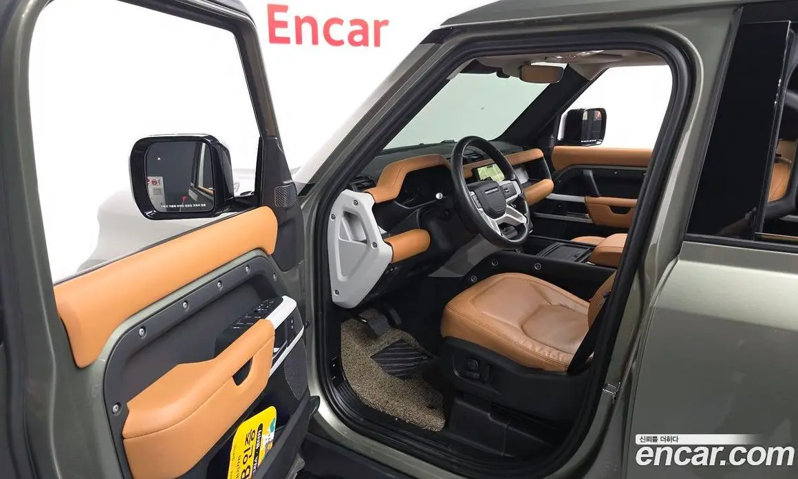 Land Rover Defender 2022 3.0 автомат (гидро), фото 10 Land Rover Defender 2022 3.0 автомат (гидро), фото 10