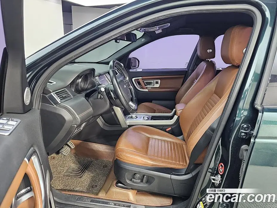 Land Rover Discovery Sport 2017 2.0 автомат (гидро), фото 7