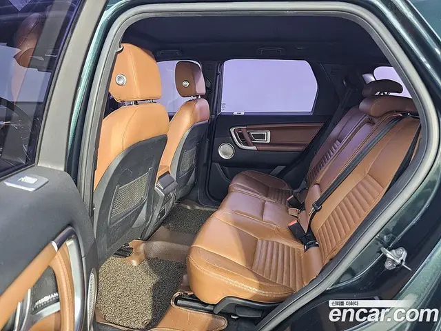 Land Rover Discovery Sport 2017 2.0 автомат (гидро), миниатюра 8