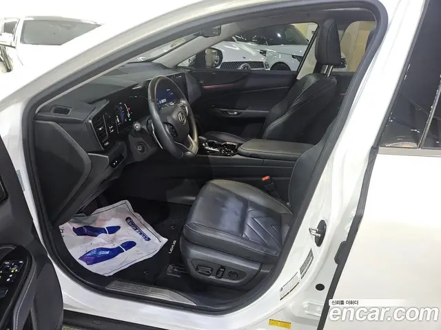 Lexus NX 2024 2.5 автомат (гидро), миниатюра 8 Lexus NX 2024 2.5 автомат (гидро), миниатюра 8