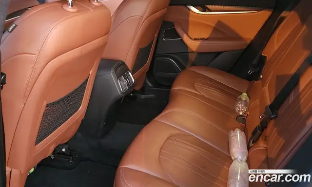 Maserati Levante 2017 3.0 автомат (гидро), миниатюра 2