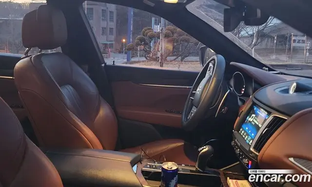 Maserati Levante 2017 3.0 автомат (гидро), миниатюра 11