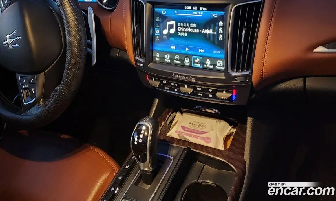 Maserati Levante 2017 3.0 автомат (гидро), фото 12