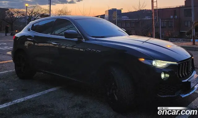 Maserati Levante 2017 3.0 автомат (гидро), миниатюра 9