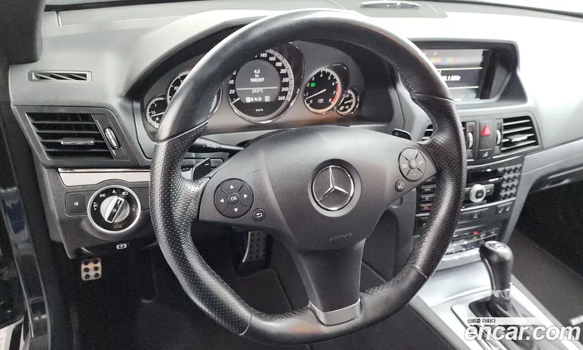 Mercedes-Benz E-Class 2010 3.5 автомат (гидро), фото 12 Mercedes-Benz E-Class 2010 3.5 автомат (гидро), фото 12
