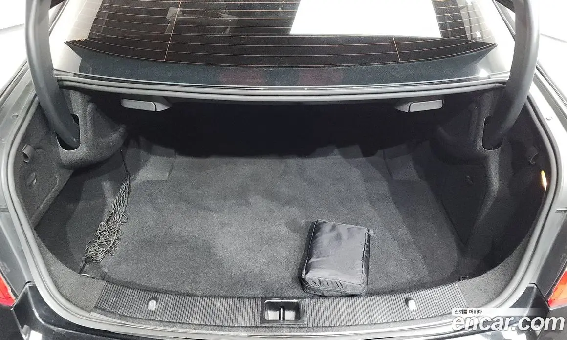 Mercedes-Benz E-Class 2010 3.5 автомат (гидро), фото 15 Mercedes-Benz E-Class 2010 3.5 автомат (гидро), фото 15