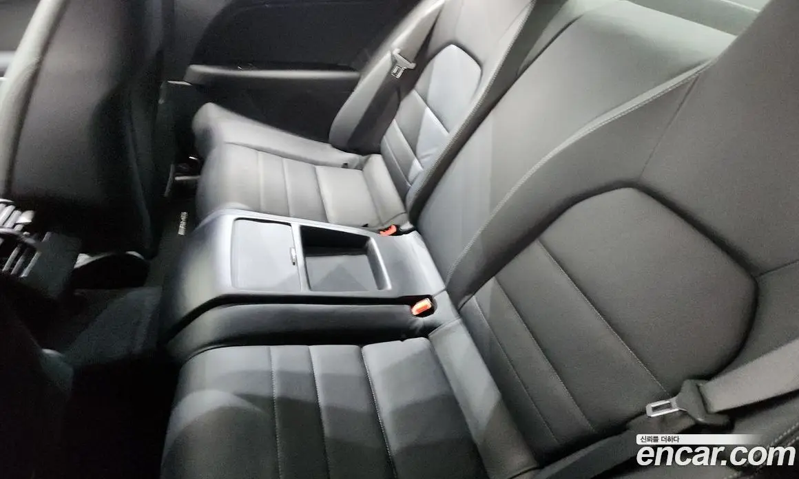 Mercedes-Benz E-Class 2010 3.5 автомат (гидро), фото 16 Mercedes-Benz E-Class 2010 3.5 автомат (гидро), фото 16