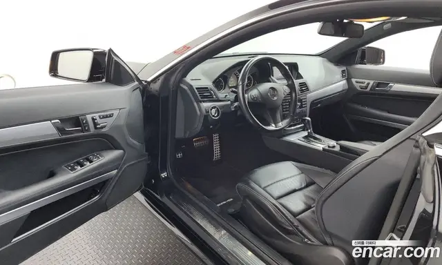 Mercedes-Benz E-Class 2010 3.5 автомат (гидро), миниатюра 10 Mercedes-Benz E-Class 2010 3.5 автомат (гидро), миниатюра 10