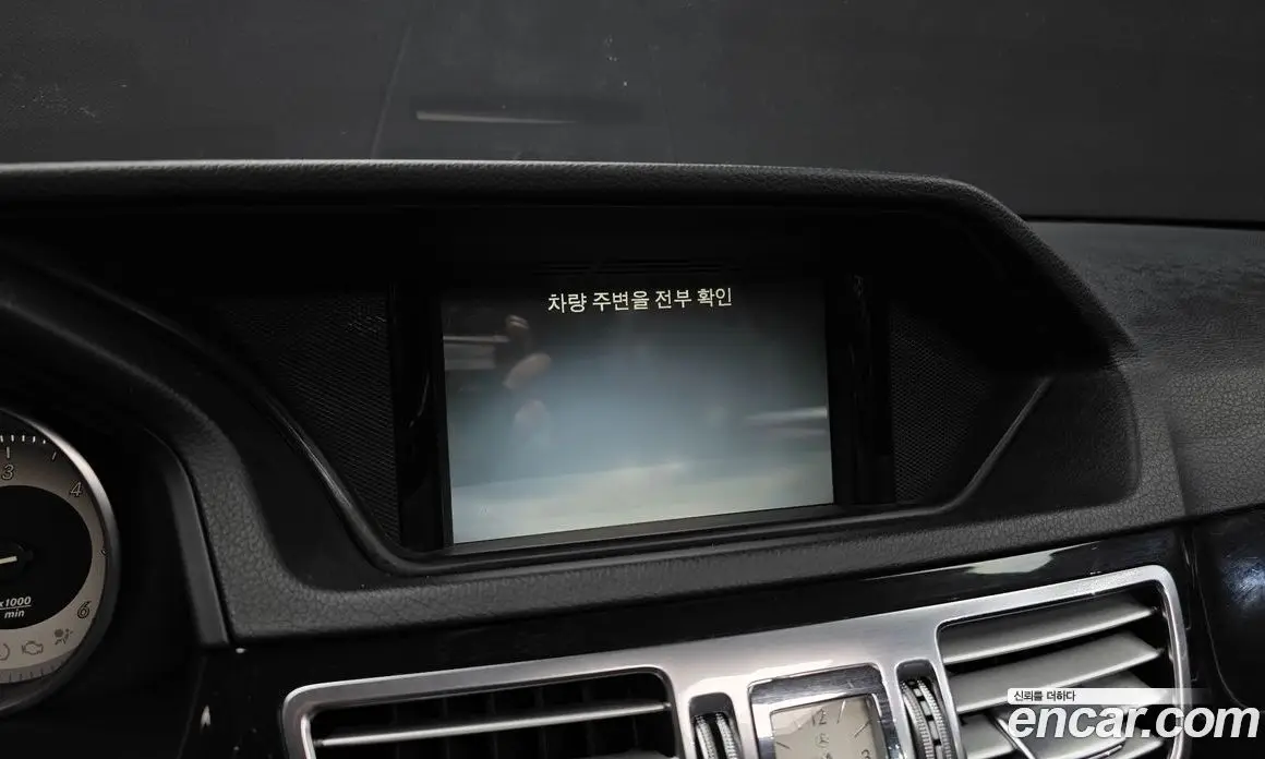 Mercedes-Benz E-Class 2013 2.1 автомат (гидро), фото 15 Mercedes-Benz E-Class 2013 2.1 автомат (гидро), фото 15
