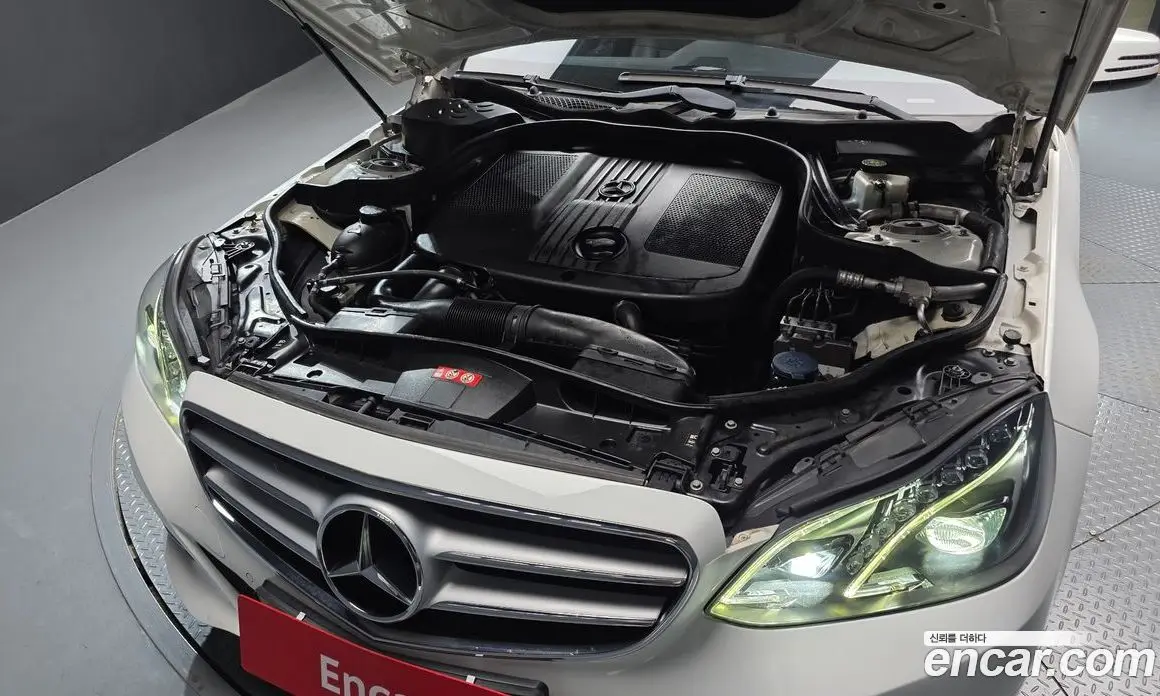 Mercedes-Benz E-Class 2013 2.1 автомат (гидро), фото 6 Mercedes-Benz E-Class 2013 2.1 автомат (гидро), фото 6