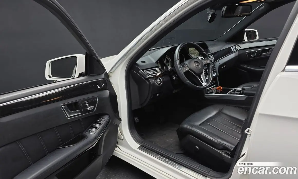 Mercedes-Benz E-Class 2013 2.1 автомат (гидро), фото 10 Mercedes-Benz E-Class 2013 2.1 автомат (гидро), фото 10