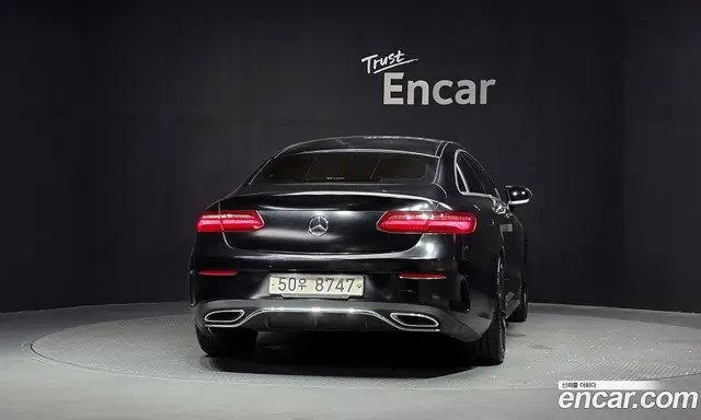 Mercedes-Benz E-Class 2017 1.9 автомат (гидро), миниатюра 4 Mercedes-Benz E-Class 2017 1.9 автомат (гидро), миниатюра 4