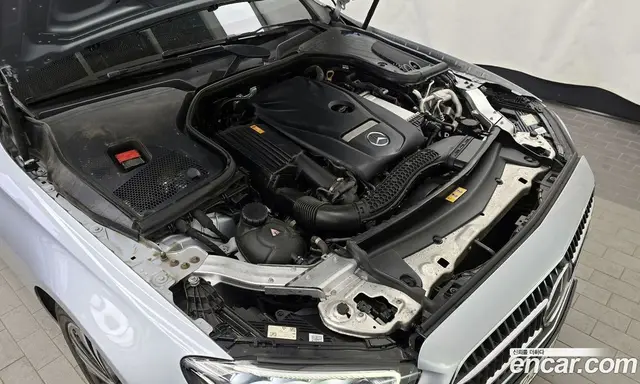 Mercedes-Benz E-Class 2021 2.0 автомат (гидро), миниатюра 6