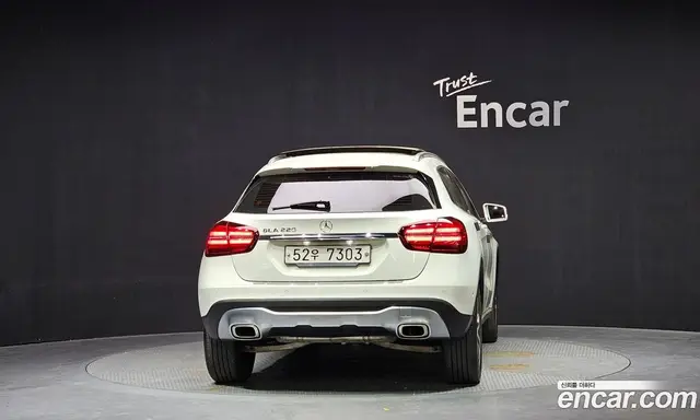 Mercedes-Benz GLA-Class 2018 2.0 автомат (гидро), миниатюра 4 Mercedes-Benz GLA-Class 2018 2.0 автомат (гидро), миниатюра 4