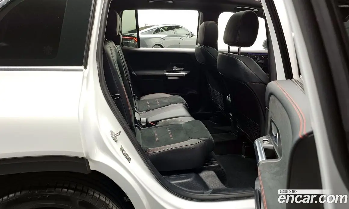 Mercedes-Benz GLB-Class 2022 2.0 автомат (гидро), фото 12 Mercedes-Benz GLB-Class 2022 2.0 автомат (гидро), фото 12