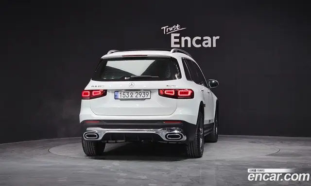 Mercedes-Benz GLB-Class 2022 2.0 автомат (гидро), миниатюра 4 Mercedes-Benz GLB-Class 2022 2.0 автомат (гидро), миниатюра 4