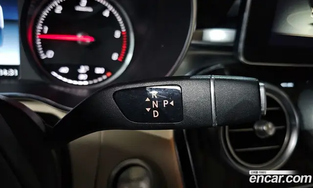 Mercedes-Benz GLC-Class 2017 2.1 автомат (гидро), миниатюра 9