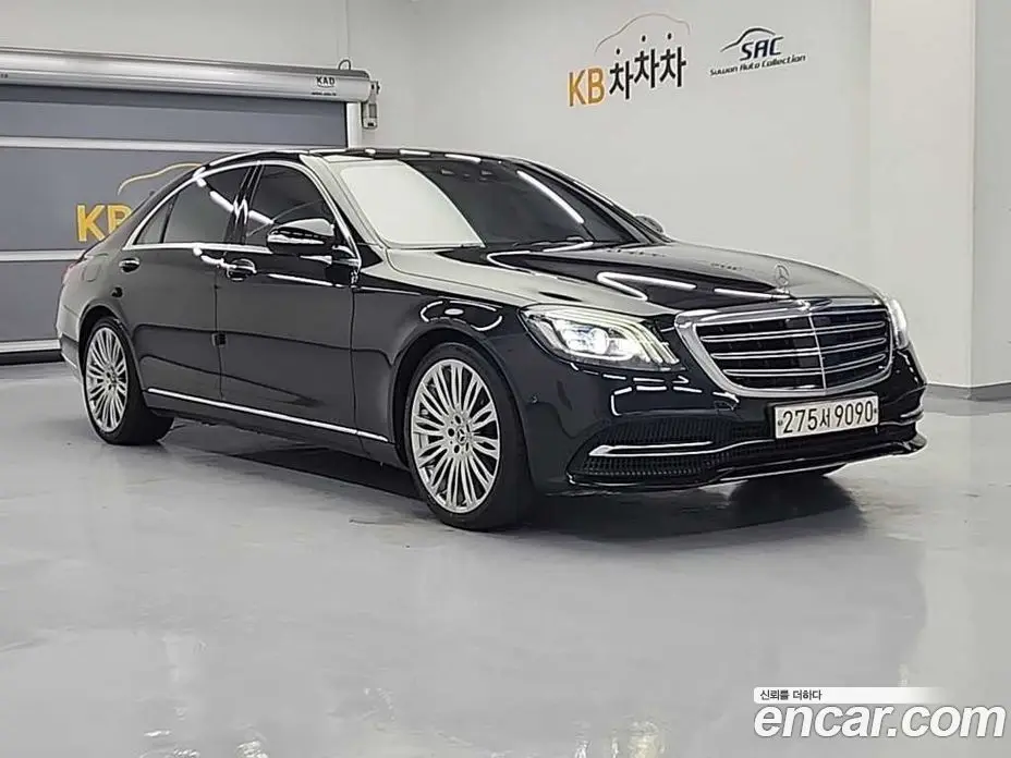 Mercedes-Benz S-Class 2018 4.0 автомат (гидро), фото 4 Mercedes-Benz S-Class 2018 4.0 автомат (гидро), фото 4