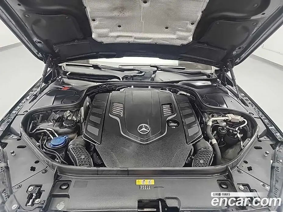 Mercedes-Benz S-Class 2018 4.0 автомат (гидро), фото 5 Mercedes-Benz S-Class 2018 4.0 автомат (гидро), фото 5