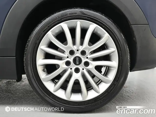 Mini Clubman 2016 1.5 автомат (гидро), миниатюра 5 Mini Clubman 2016 1.5 автомат (гидро), миниатюра 5