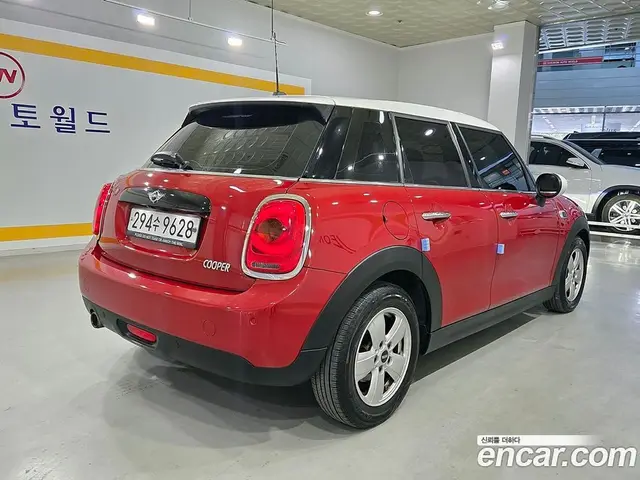 Mini Cooper 2018 1.5 автомат (гидро), миниатюра 3 Mini Cooper 2018 1.5 автомат (гидро), миниатюра 3