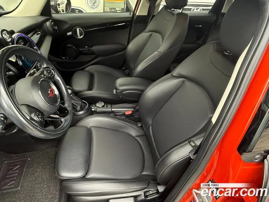 Mini Cooper 2018 1.5 автомат (гидро), фото 14