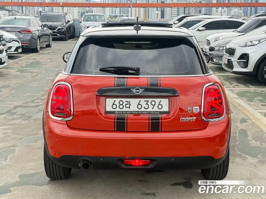 Mini Cooper 2018 1.5 автомат (гидро), фото 4