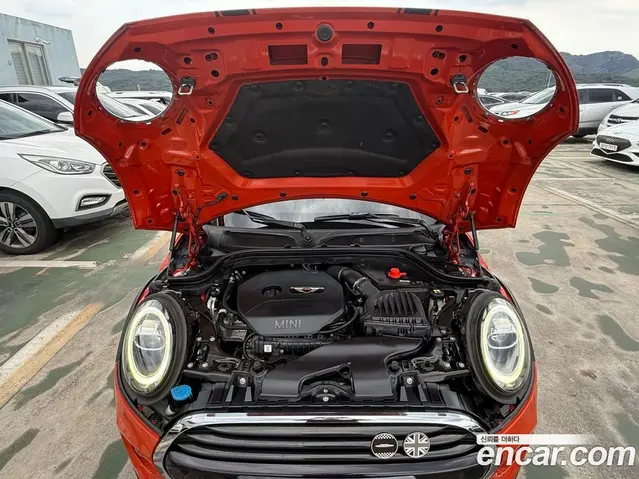 Mini Cooper 2018 1.5 автомат (гидро), миниатюра 7