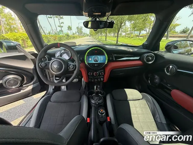 Mini Cooper 2020 2.0 автомат (гидро), миниатюра 7