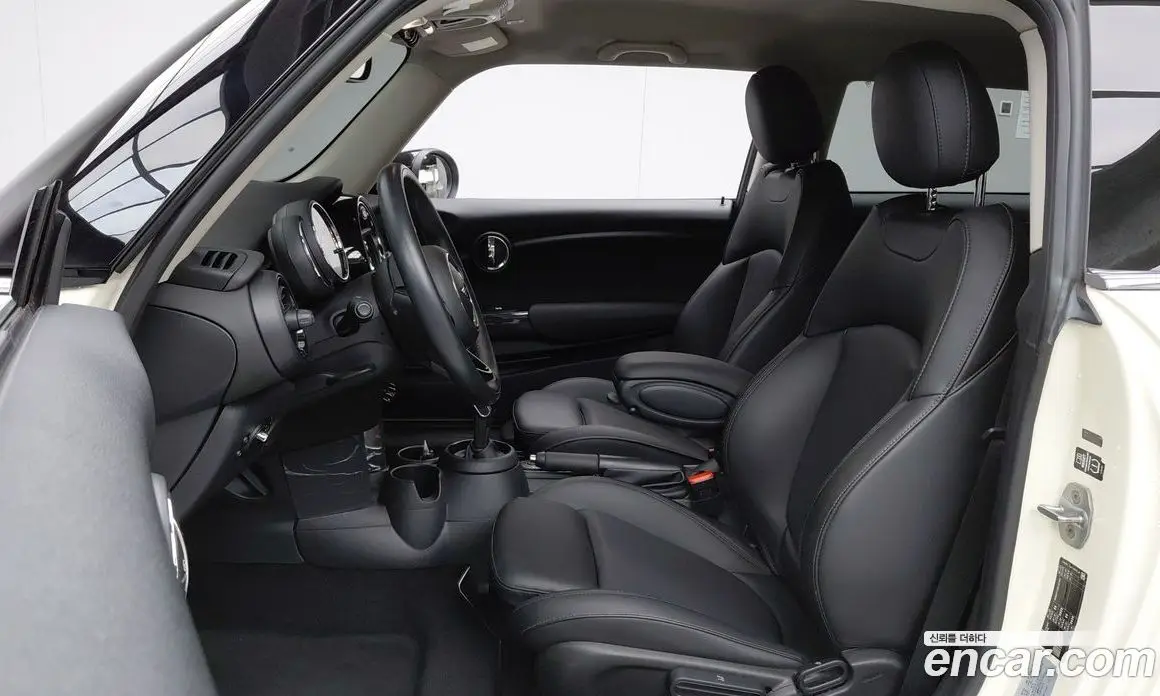 Mini Cooper 2020 1.5 автомат (гидро), фото 9