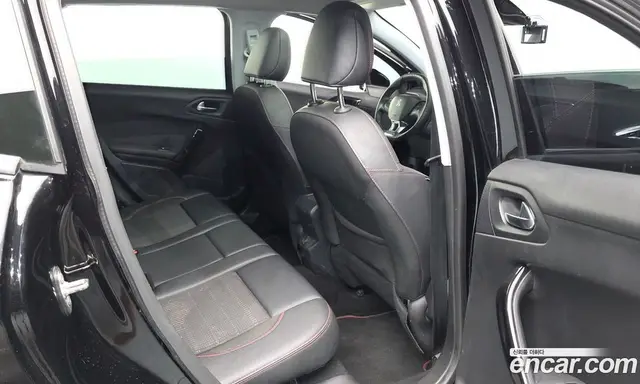 Peugeot 2008 2019 1.5 автомат (гидро), миниатюра 12